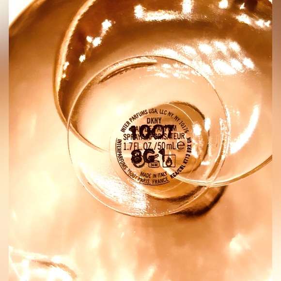 DKNY Be Delicious Fresh Blossom Pink Perfume - Picture 5 of 5